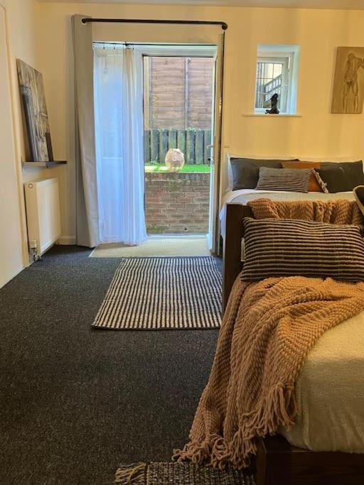 The Studio In The Annex Apartment Potters Bar Exterior photo